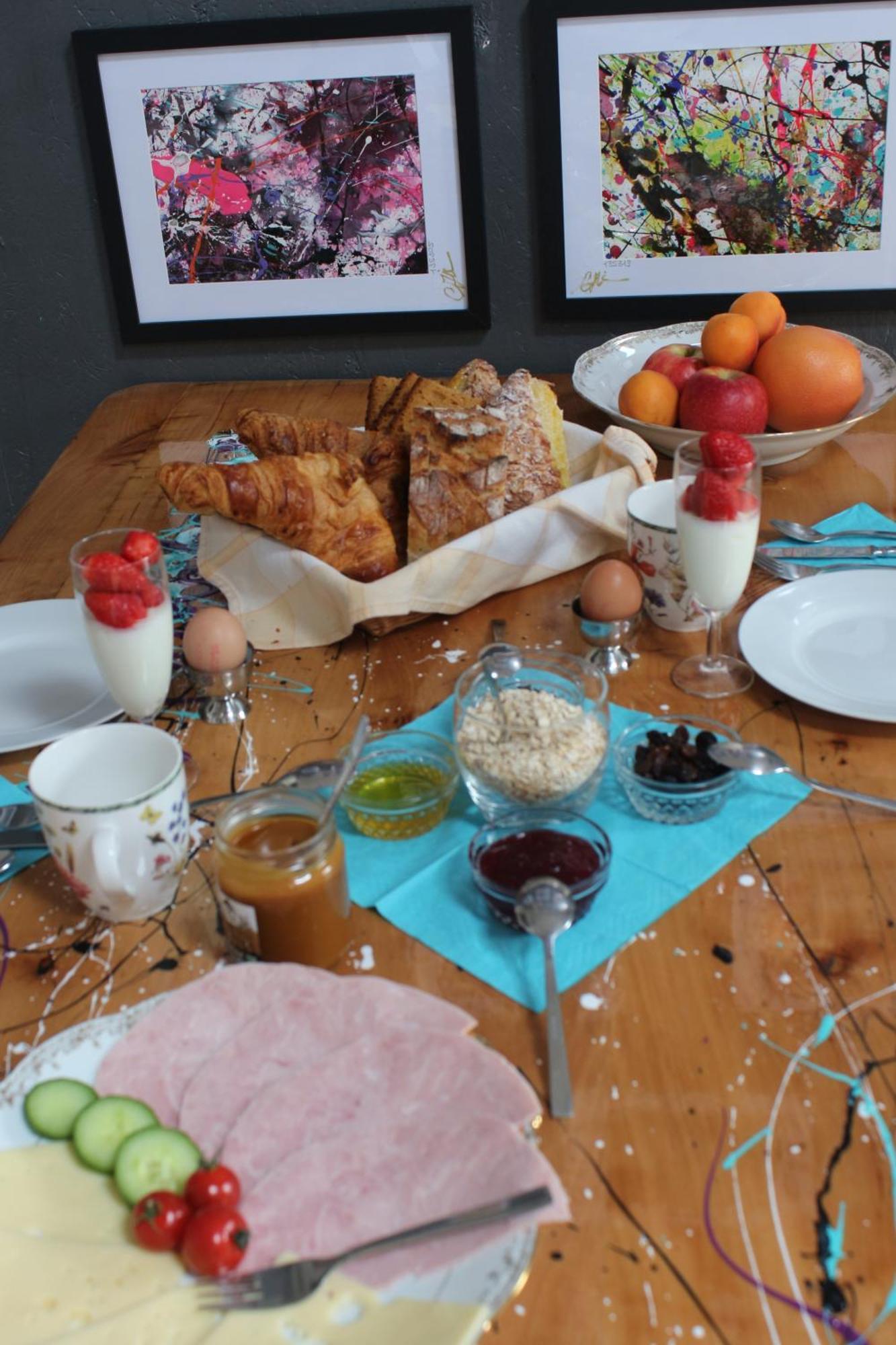 Bnb Maison D'Art Breakfast In The Art Gallery Ploubazlanec Ngoại thất bức ảnh
